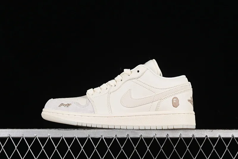 All categories Air Jordan Jordan series basketball shoes Air Jordan 1 Low High-end customized low-top sneakers Air Jordan 1 Low AJ1 Joe 1 Bape joint-Zhuba stitching High-end customized low-top basketball shoes LJ6688-002